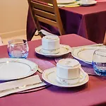 Trianon * ז'ואן-לה-פינס