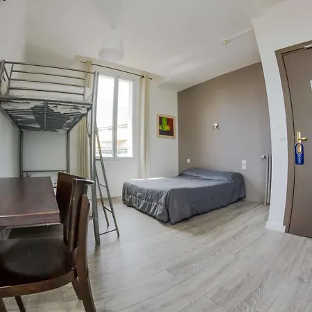 Trianon Hotel