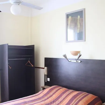 Trianon Hotel