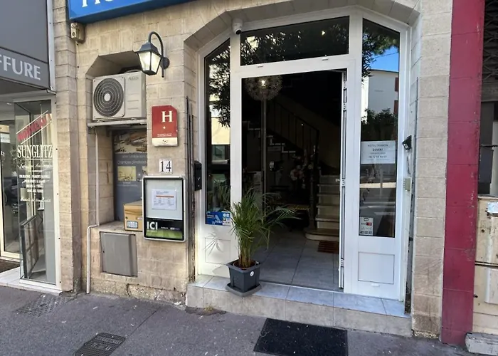 Trianon * جوان ليه باه